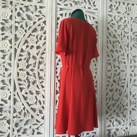 Violeta - Red Flutter Sleeve Button-Up Dress - Picture 4 of 13